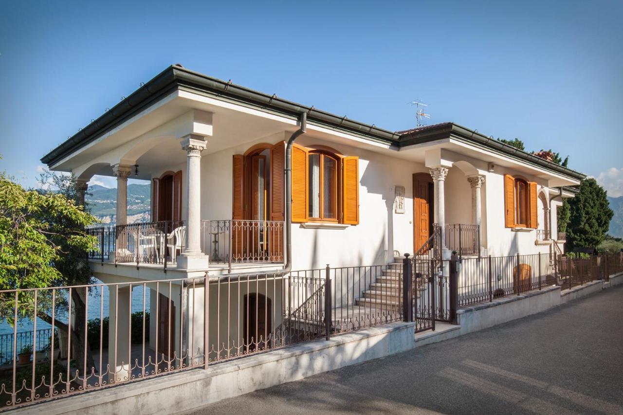 Villa Francesca-Grande Appartamento In Riva Al Lago Brenzone sul Garda Exterior photo